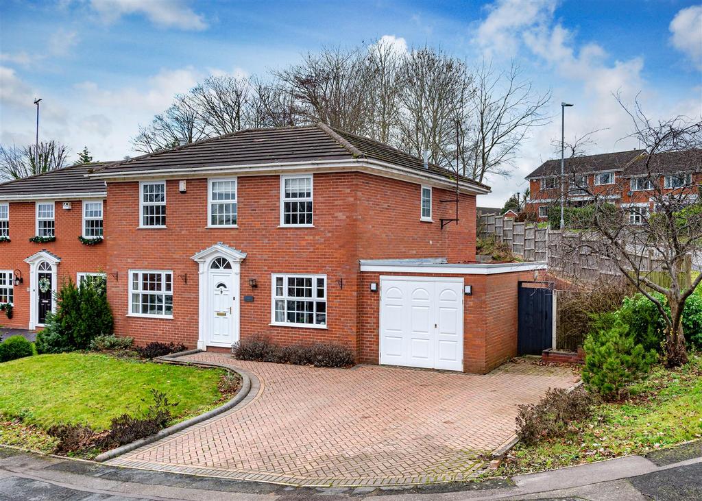 2 Heath House Drive-front2.jpg