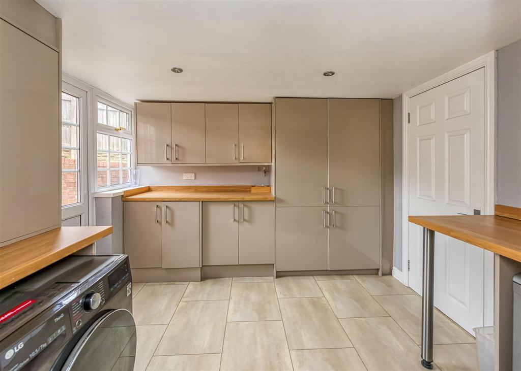 2 Heath House Drive-utility.jpg