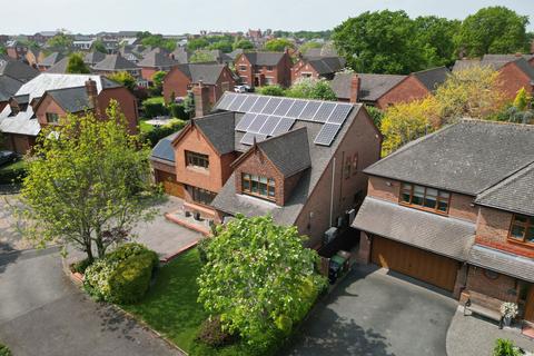 5 bedroom detached house for sale, Brockhurst Lane, Dickens Heath, Solihull, B90 1RG
