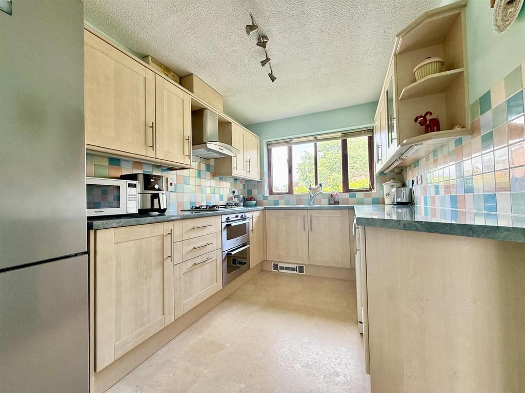 Kitchen.jpg