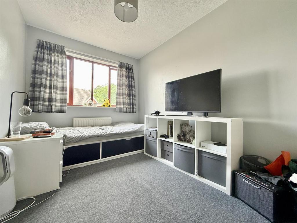 Bedroom2.jpg