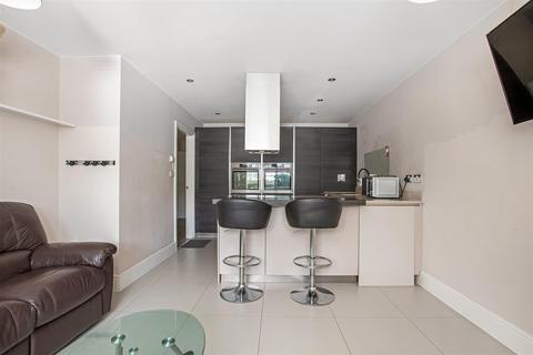 The Acacia House, 2 High Tree Close, Purley, CR8 2FL