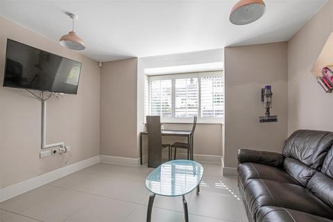 The Acacia House, 2 High Tree Close, Purley, CR8 2FL