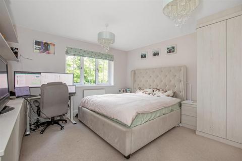 The Acacia House, 2 High Tree Close, Purley, CR8 2FL