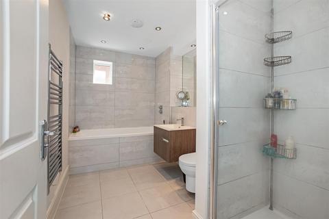 The Acacia House, 2 High Tree Close, Purley, CR8 2FL