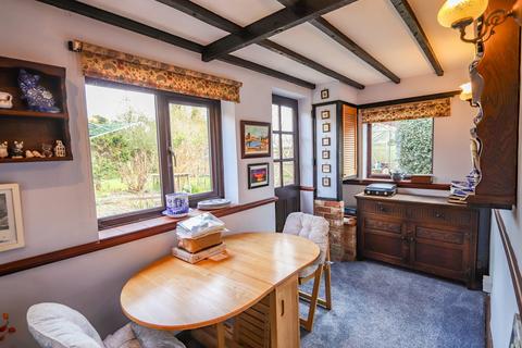 2 bedroom semi-detached house for sale, Denbigh Road, Hooe, TN33