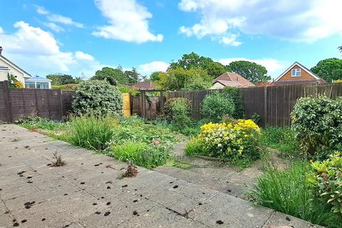 3 bedroom detached house for sale, Haven Gardens New Milton Hampshire BH25