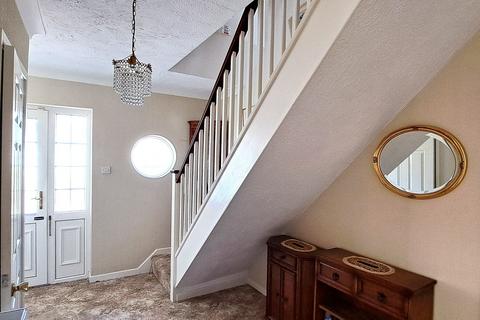 3 bedroom detached house for sale, Haven Gardens New Milton Hampshire BH25