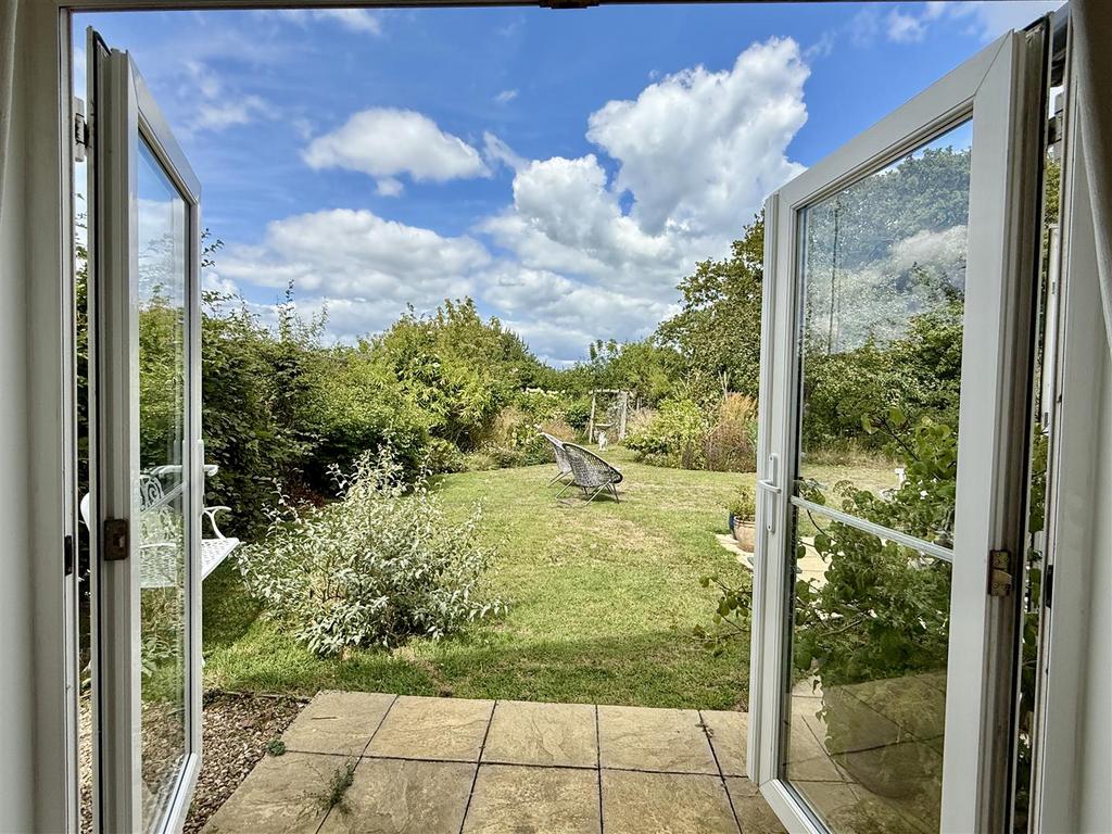 Rear Garden: