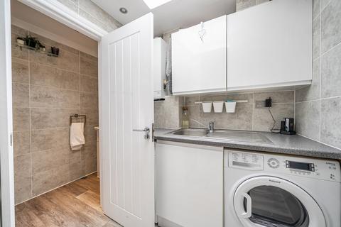 1 Colburn Way, Sutton, SM1 3AU