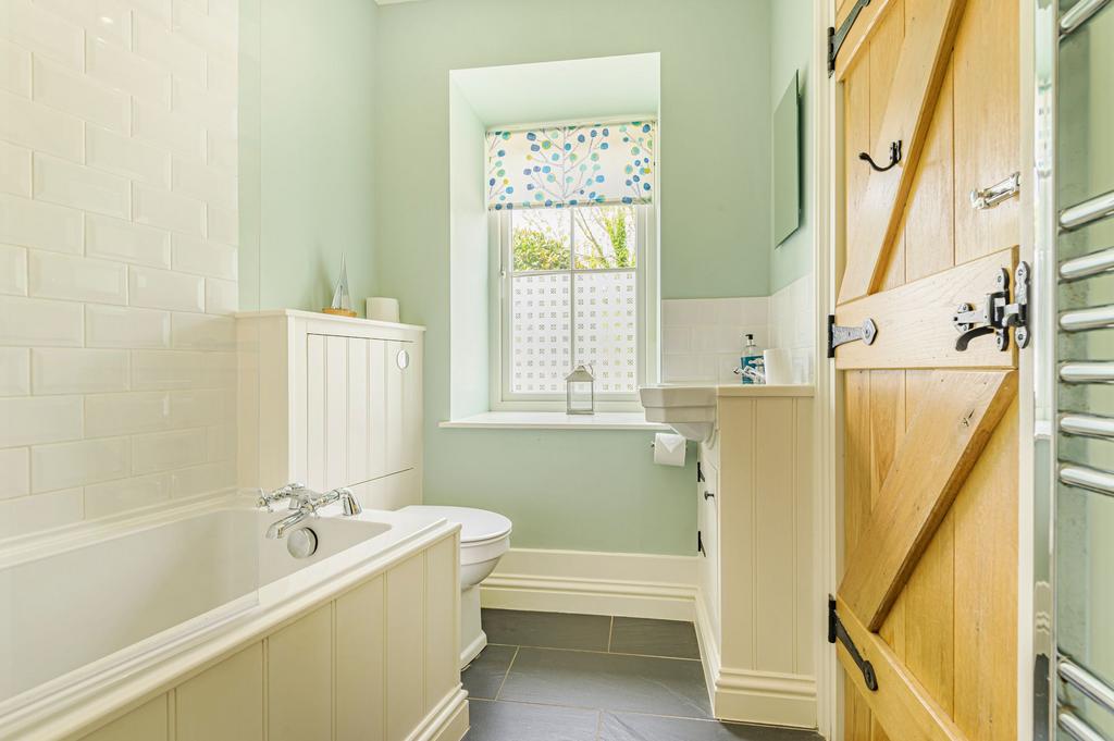 Interconnecting Utility &amp; Shower Room