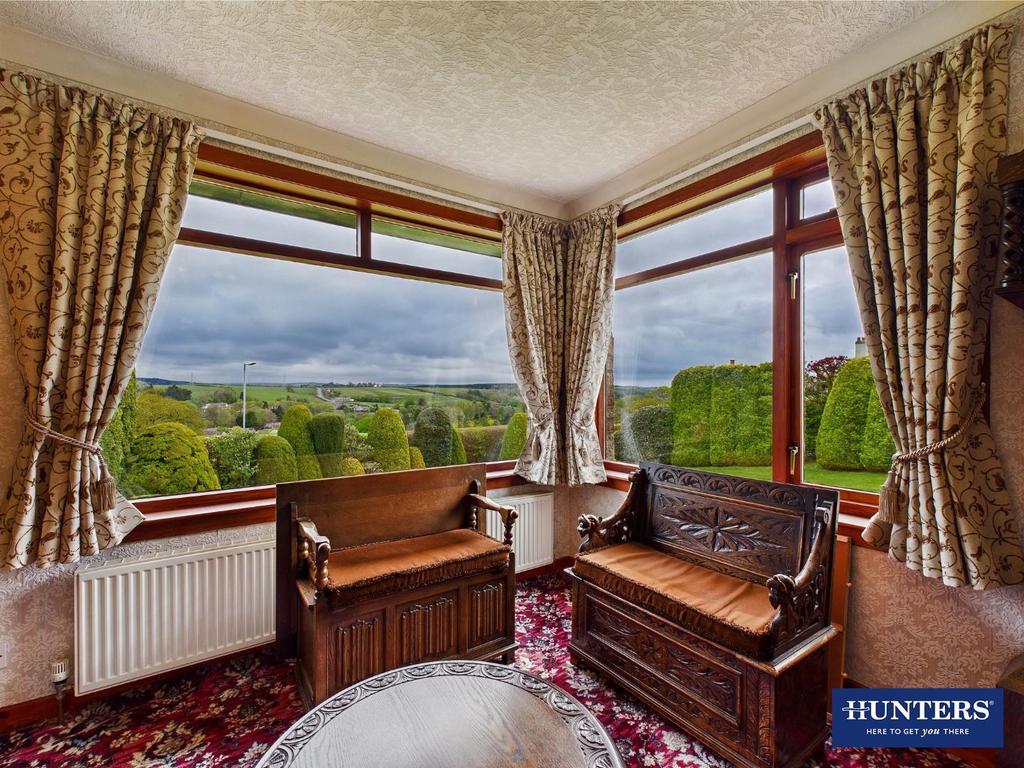 Living Room - Outlook
