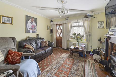 3 bedroom terraced house for sale, Pettits Row, Collier Street