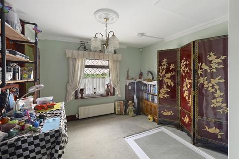 3 bedroom terraced house for sale, Pettits Row, Collier Street