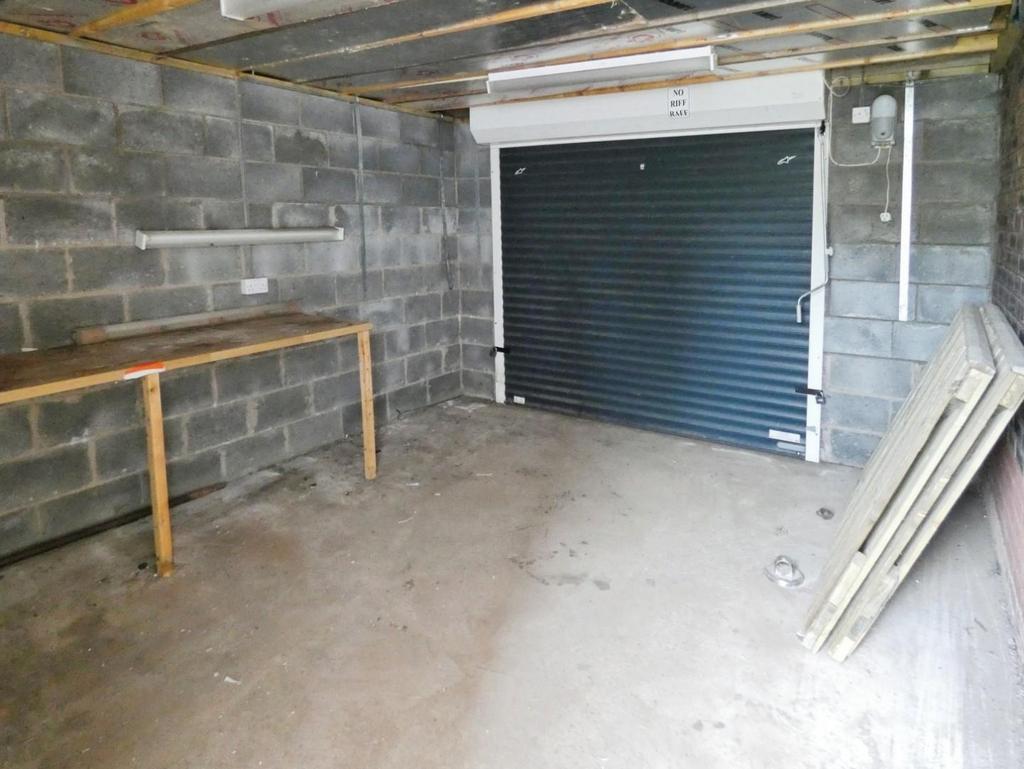 Attached Store