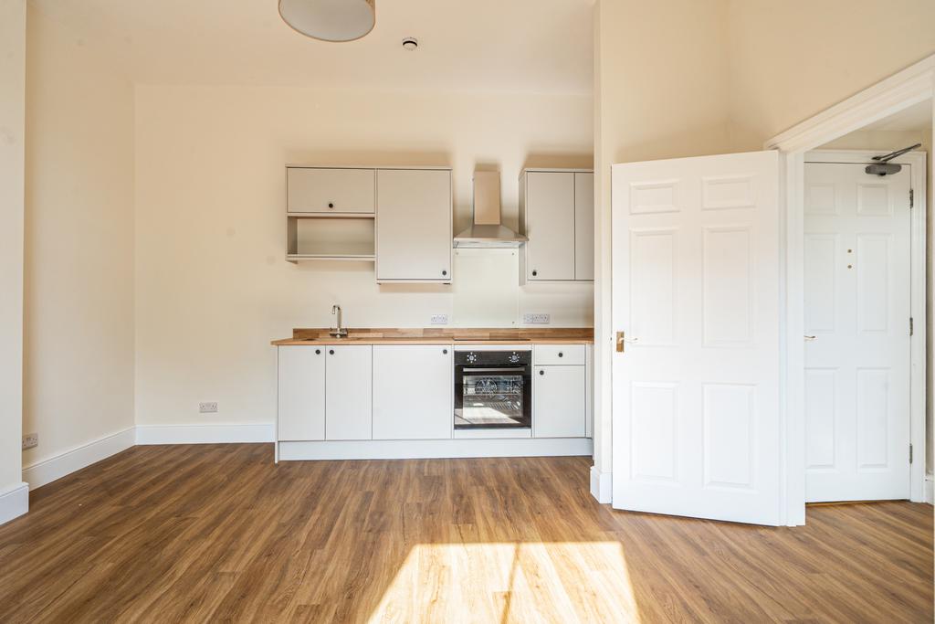 Kitchen / Living Room