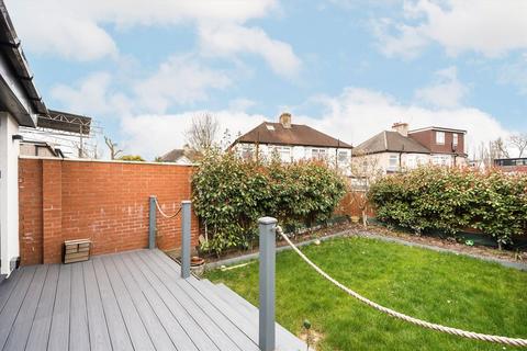 undefined, Carlingford Road, Morden SM4
