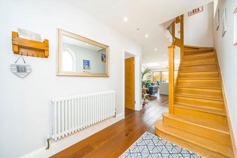 undefined, Carlingford Road, Morden SM4