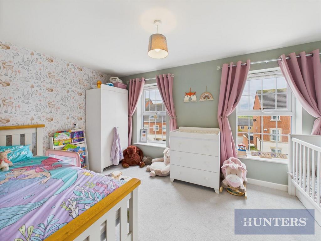 CAM05316 G0-PR0074-STILL003.jpg