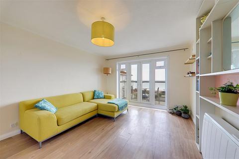 2 bedroom apartment for sale, Brighton Road, Worthing, BN11