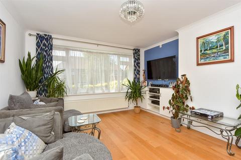 4 bedroom detached house for sale, London Road, Sittingbourne, Kent