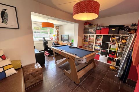 4 bedroom semi-detached house for sale, Buckingham Road, Buckingham MK18