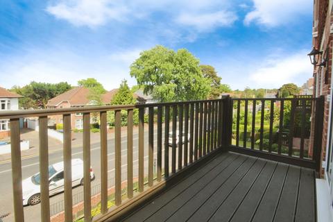 2 bedroom apartment for sale, Penn Hill Avenue, PENN HILL, BH14