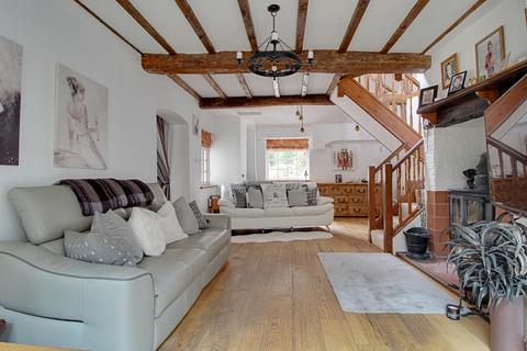 The Stables Hockley Road, Shrewley, Warwick, CV35 7AT