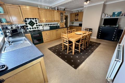 3 bedroom bungalow for sale, Briar Road, Thornton FY5
