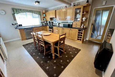 3 bedroom bungalow for sale, Briar Road, Thornton FY5