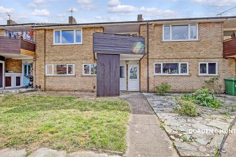 15 Florence Close, Hornchurch, RM12 6LD