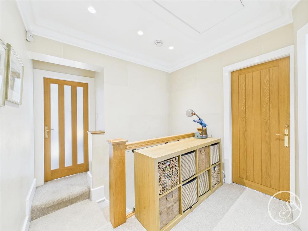 First floor landing