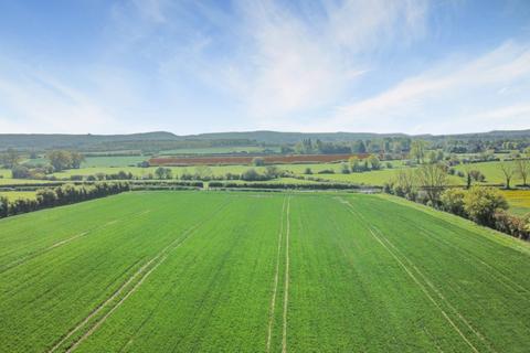 Land for sale, Dinton, Aylesbury, Buckinghamshire