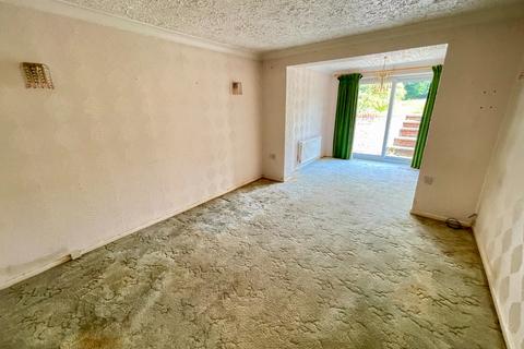 undefined, Evedon Close, Luton, Bedfordshire, LU3 2TW