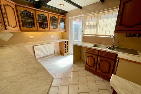 undefined, Evedon Close, Luton, Bedfordshire, LU3 2TW
