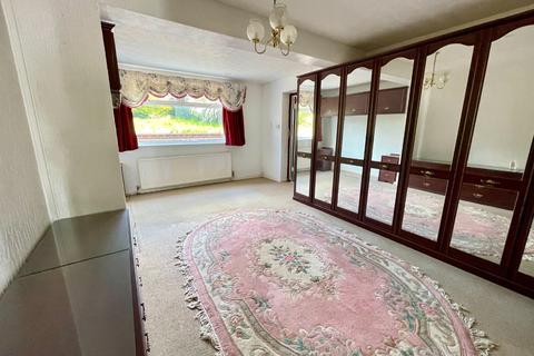 undefined, Evedon Close, Luton, Bedfordshire, LU3 2TW
