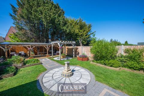 98 Domonic Drive, London, SE9 3LL