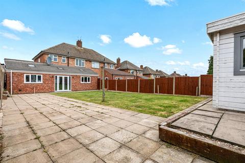 23 Alcester Drive, Leicester, LE5 6LB
