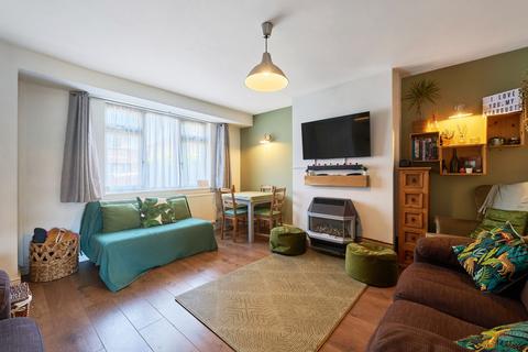 3 bedroom terraced house for sale, Allington Place, Chester CH4