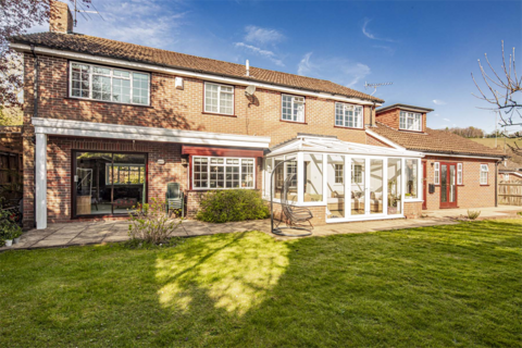 19 Hill Gardens, Streatley, Reading, RG8 9QF