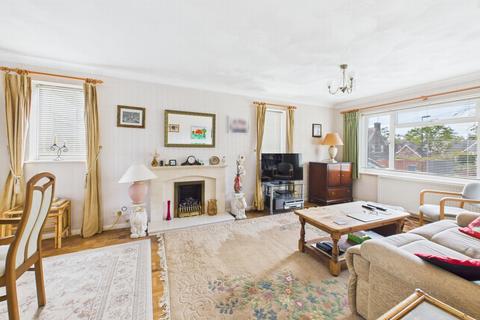 3 bedroom house for sale, Harlands Road, Haywards Heath, RH16