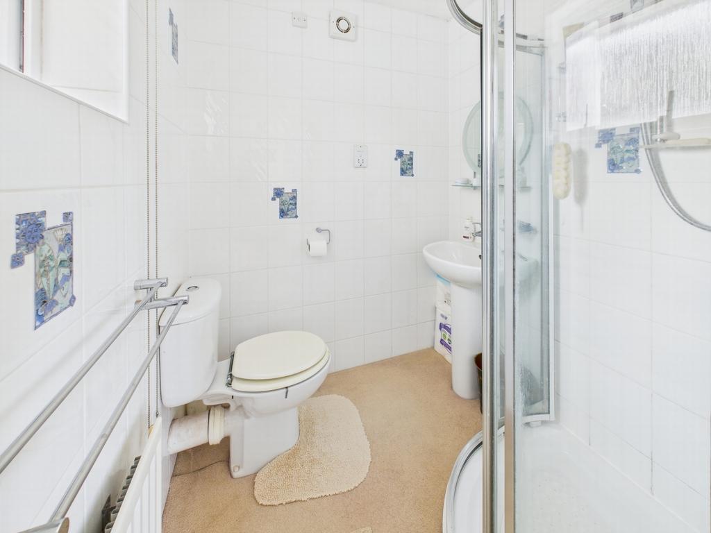 En Suite Shower Room
