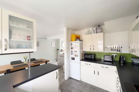 495 Topsham Road, Exeter, EX2 7AQ