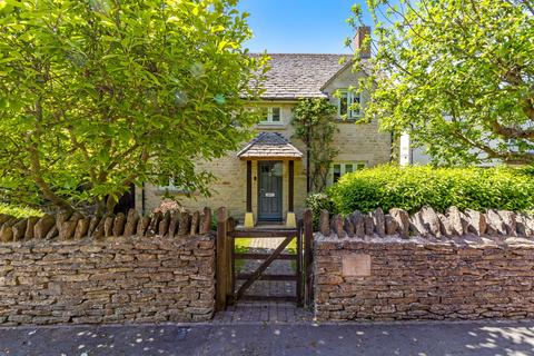 4 bedroom detached house for sale, Tellings Orchard, Upper Minety, Malmesbury, Wiltshire, SN16