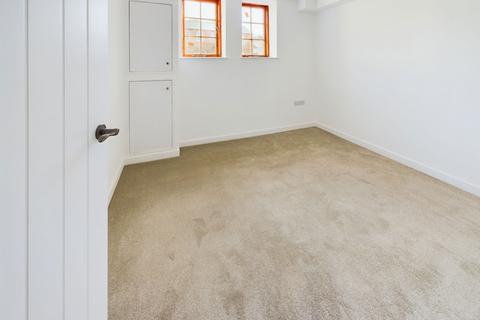 3 bedroom terraced house for sale, 3 The Old Fire Station