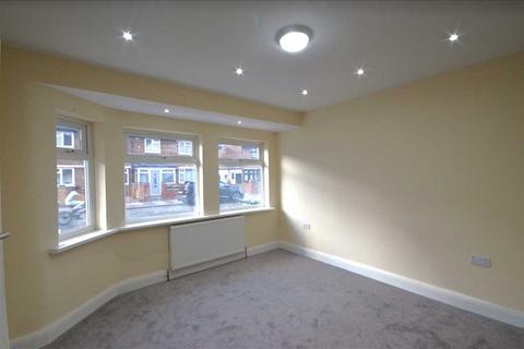 3 bedroom end of terrace house to rent, Nelson Street, East Ham