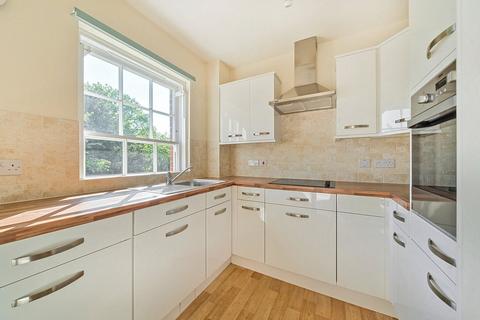 1 bedroom apartment for sale, Hawthorn Lodge, Farnham GU9