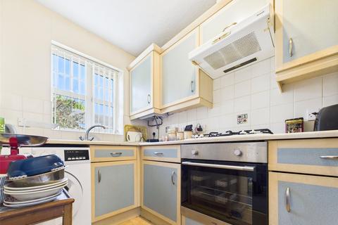 2 bedroom terraced house for sale, Hill Close, Bristol BS16