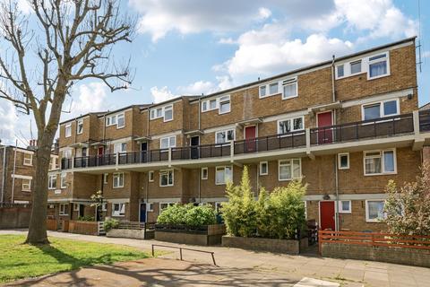 10 Stacy Path, London, SE5 7SL