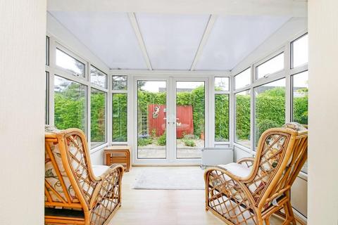 8 Cherry Garth, York, YO31 0PA